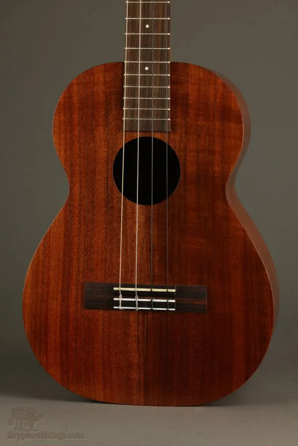 Kamaka HF-4 Baritone Ukulele – New