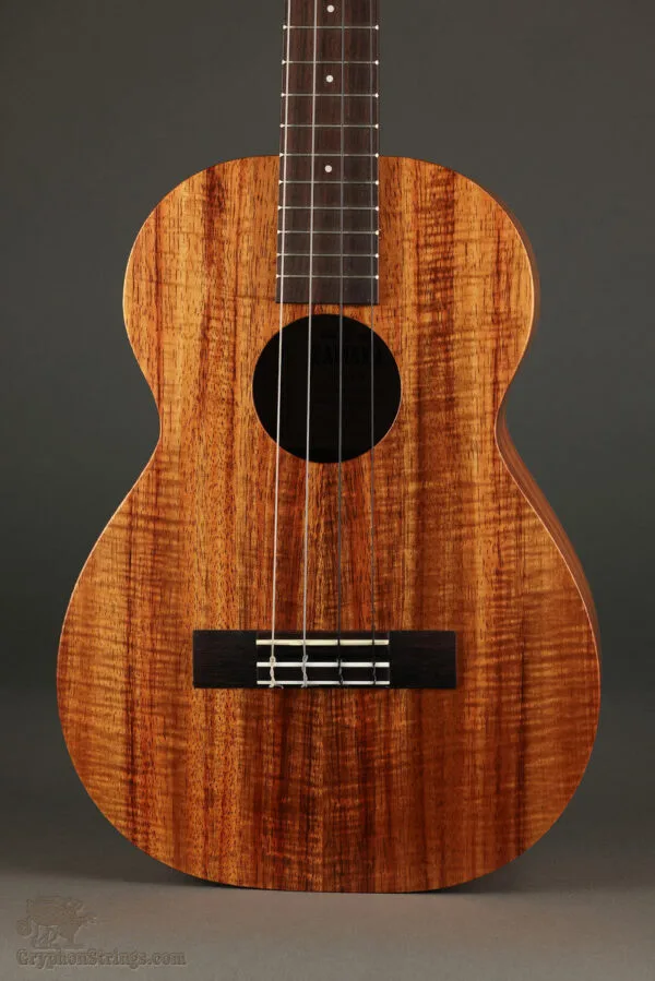 Kamaka HF-4 Baritone Ukulele – New