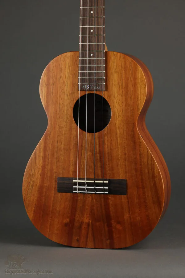 Kamaka HF-4 Baritone Ukulele – New