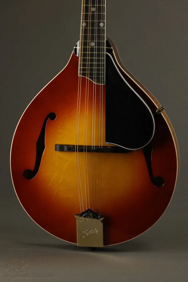 Kentucky KM-505 Artist Mandolin New