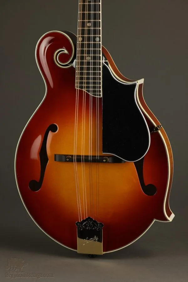 Kentucky KM-855 Amberburst Mandolin – New