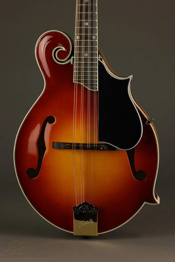 Kentucky KM-855 Amberburst Mandolin – New