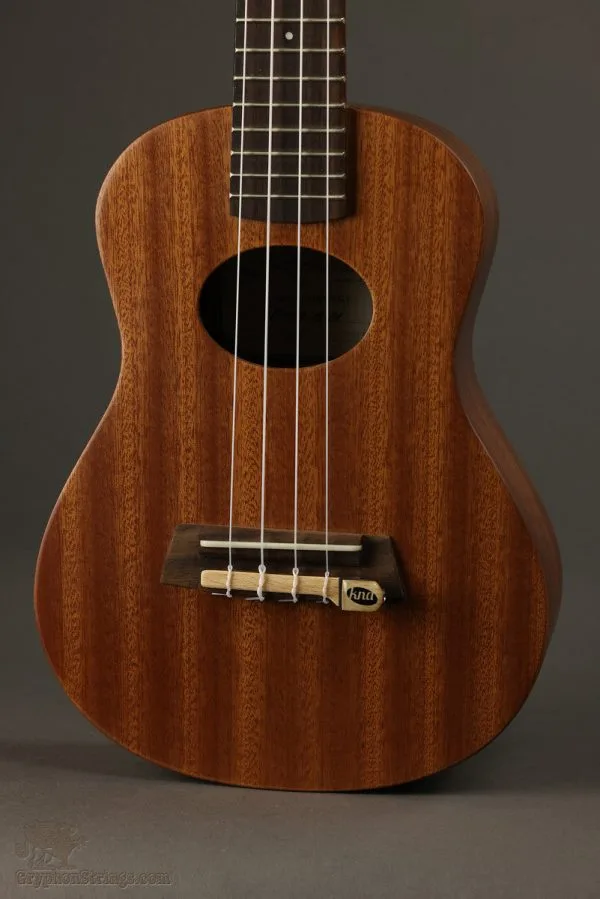 Kremona Mari Concert Ukulele New