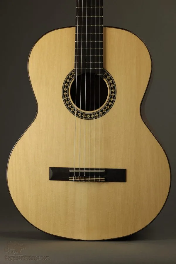 Kremona Romida RD-S Classical Guitar New
