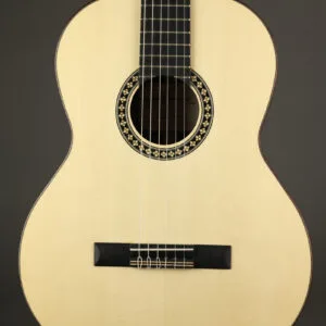 Kremona Romida RD-S Classical Guitar – New