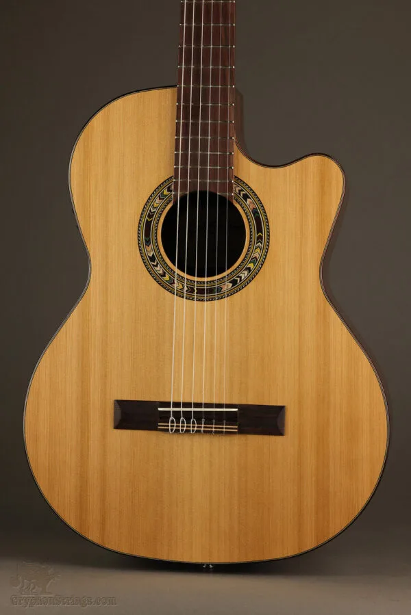 Kremona Verea Nylon String Acoustic Electric Guitar – New
