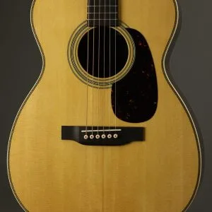 Martin 00-28 Steel String Acoustic Guitar – New