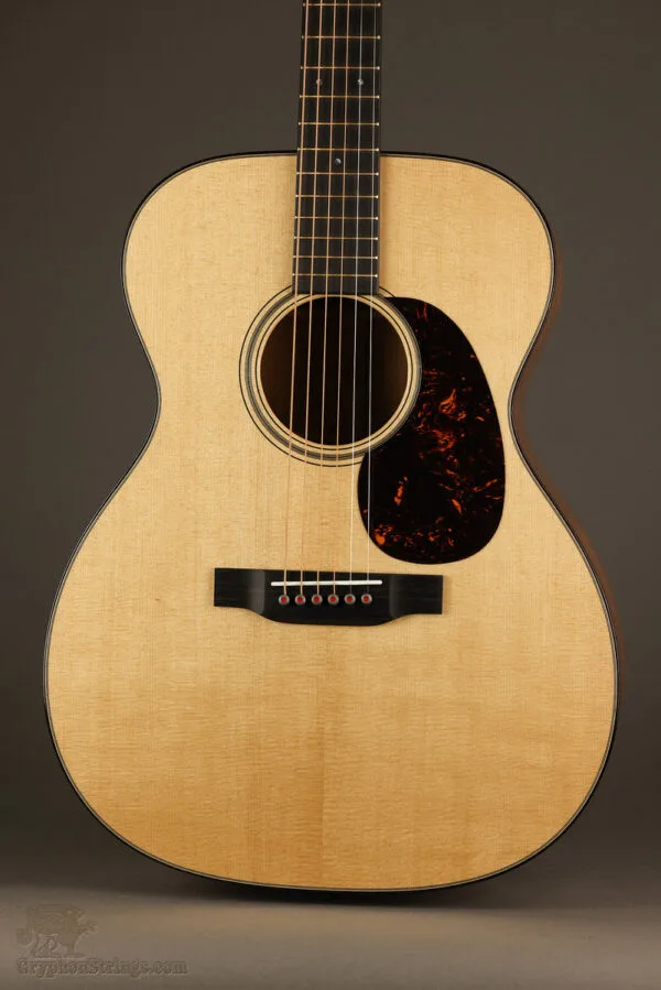 Martin 000-18 Modern Deluxe Steel String Acoustic Guitar – New