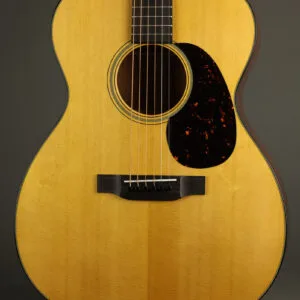 Martin 000-18 Steel String Acoustic Guitar – New