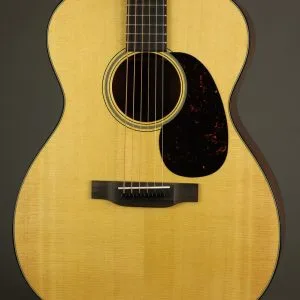 Martin 000-18 Steel String Acoustic Guitar – New