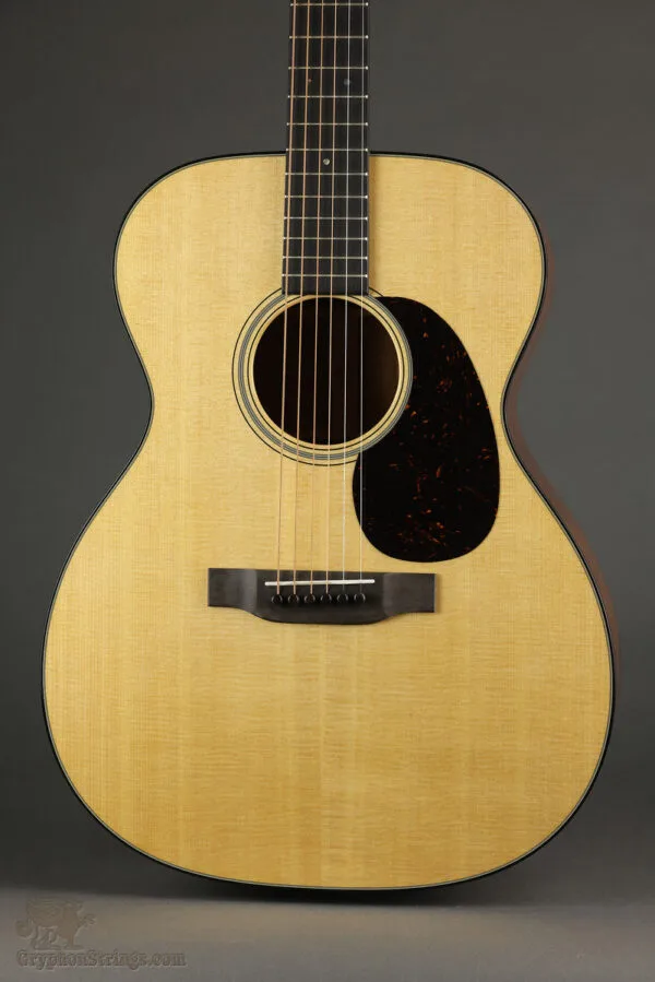 Martin 000-18 Steel String Acoustic Guitar – New
