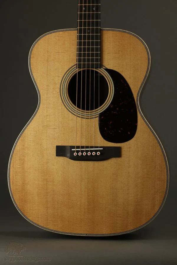 Martin 000-28 Modern Deluxe Steel String Acoustic Guitar – New