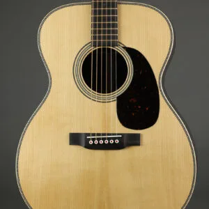 Martin 000-28 Modern Deluxe Steel String Acoustic Guitar – New