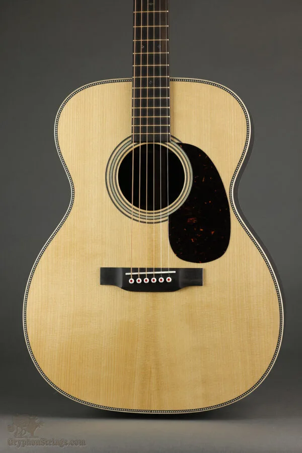 Martin 000-28 Modern Deluxe Steel String Acoustic Guitar – New
