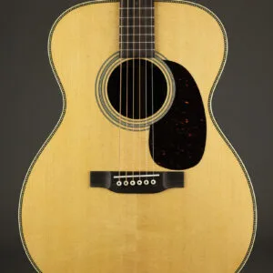 Martin 000-28 Steel String Acoustic Guitar – New
