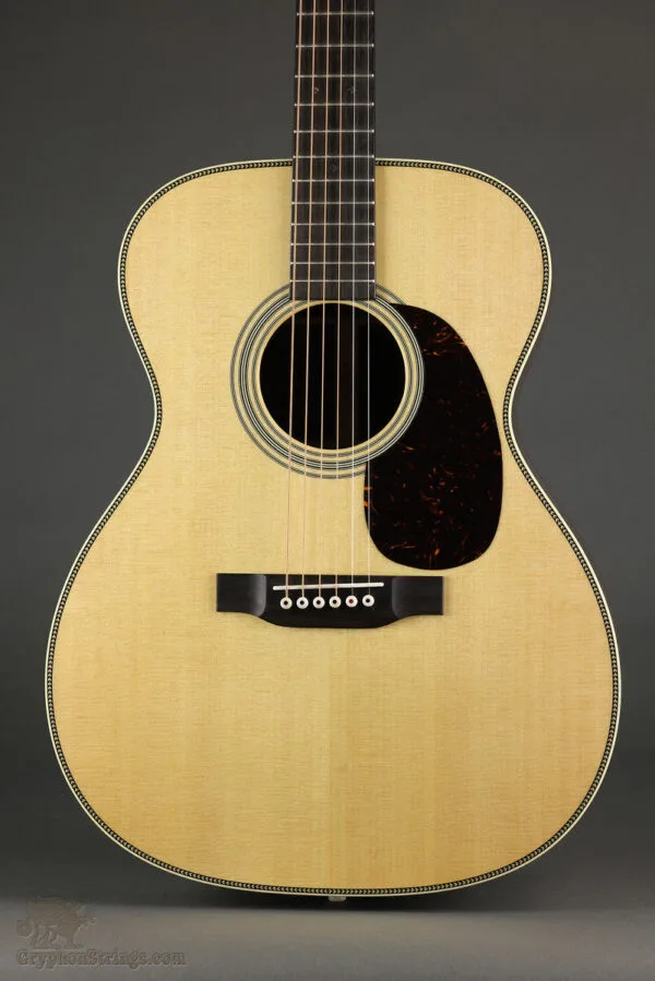 Martin 000-28 Steel String Acoustic Guitar – New