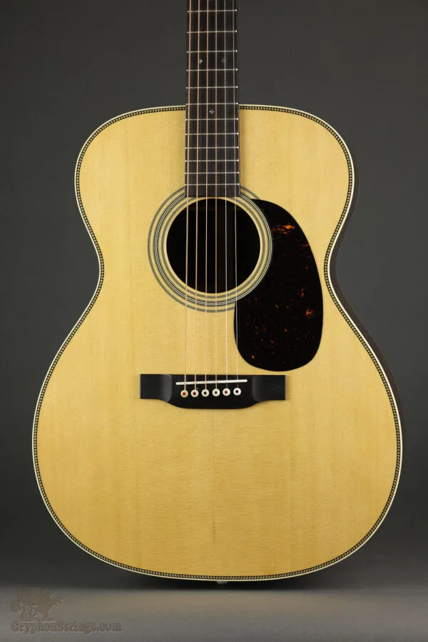 Martin 000-28 Steel String Acoustic Guitar – New