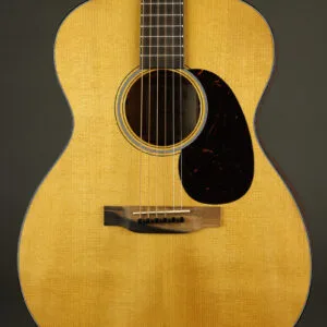 Martin 000E Retro Plus Steel String Acoustic Guitar – New