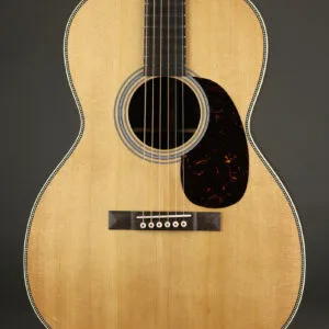 Martin Custom Shop 000 “28” Style 12-Fret Acoustic Guitar – New