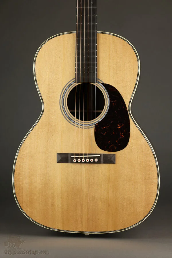 Martin Custom Shop 000 “28” Style 12-Fret Acoustic Guitar – New