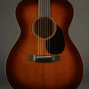 Martin Custom Shop “OM” Ambertone 1933 Adirondack Steel String Acoustic Guitar – New