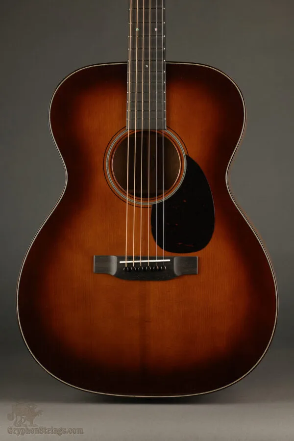 Martin Custom Shop “OM” Ambertone 1933 Adirondack Steel String Acoustic Guitar – New