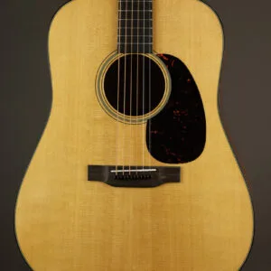 Martin D-18 (2025) Steel String Acoustic Guitar – New