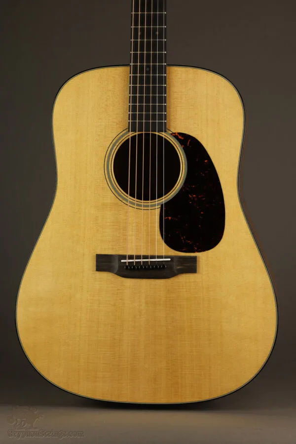 Martin D-18 (2025) Steel String Acoustic Guitar – New