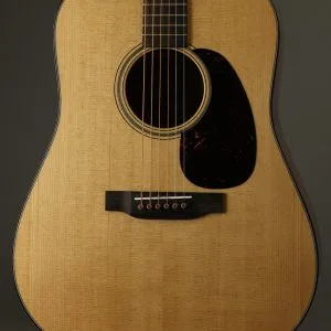 Martin D-18 Modern Deluxe Acoustic Guitar – New