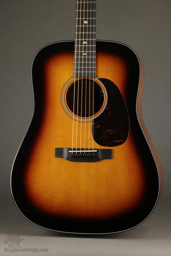 Martin D-18 Molly Tuttle Acoustic Guitar – New
