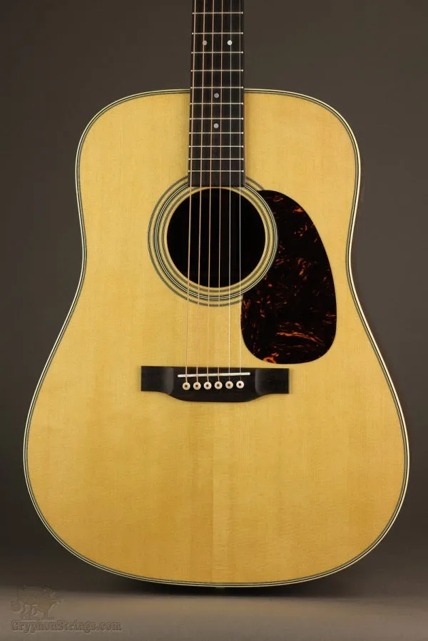 Martin D-28 (2025) Acoustic Guitar – New