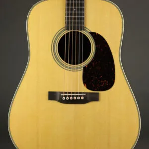Martin D-28 (2025) Steel String Acoustic Guitar – New