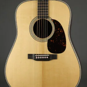 Martin D-28 Modern Deluxe Acoustic Guitar – New