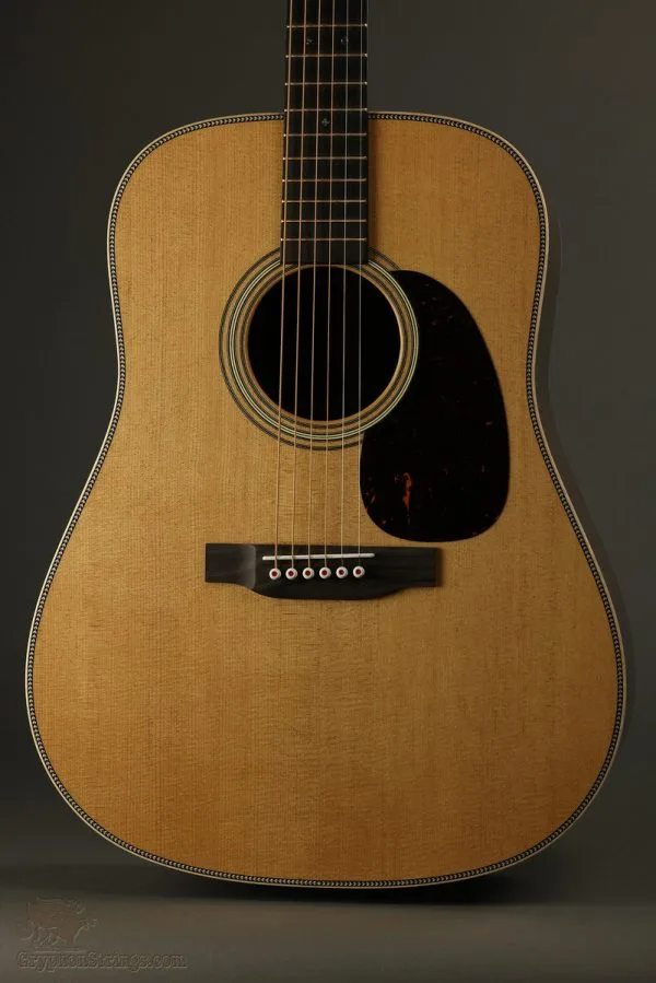 Martin D-28 Modern Deluxe Steel String Acoustic Guitar – New
