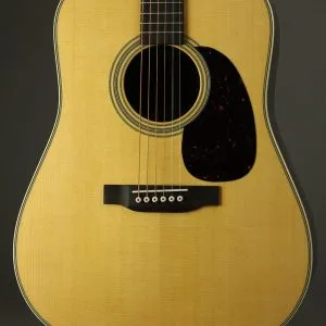 Martin D-28 Steel String Acoustic Guitar New