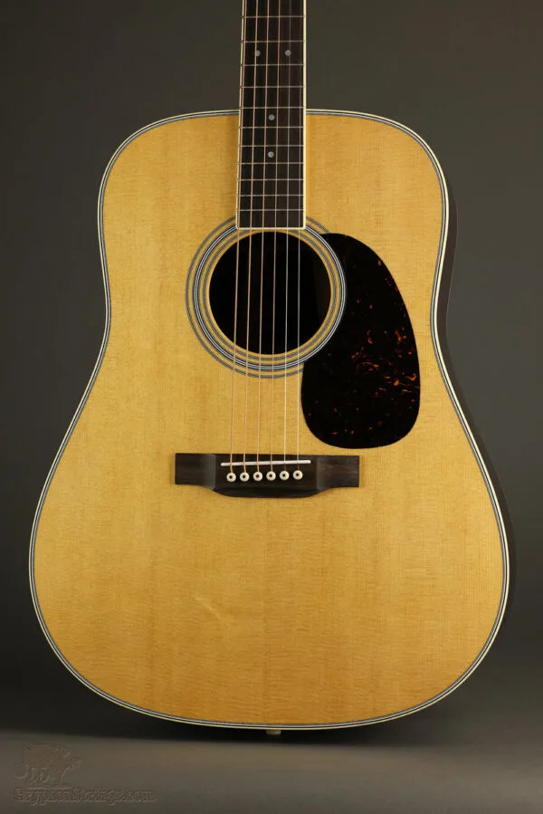 Martin D-35 Steel String Acoustic Guitar – New