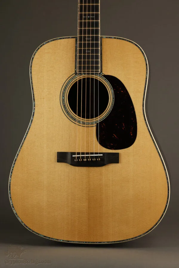 Martin D-45 Modern Deluxe Acoustic Guitar – New