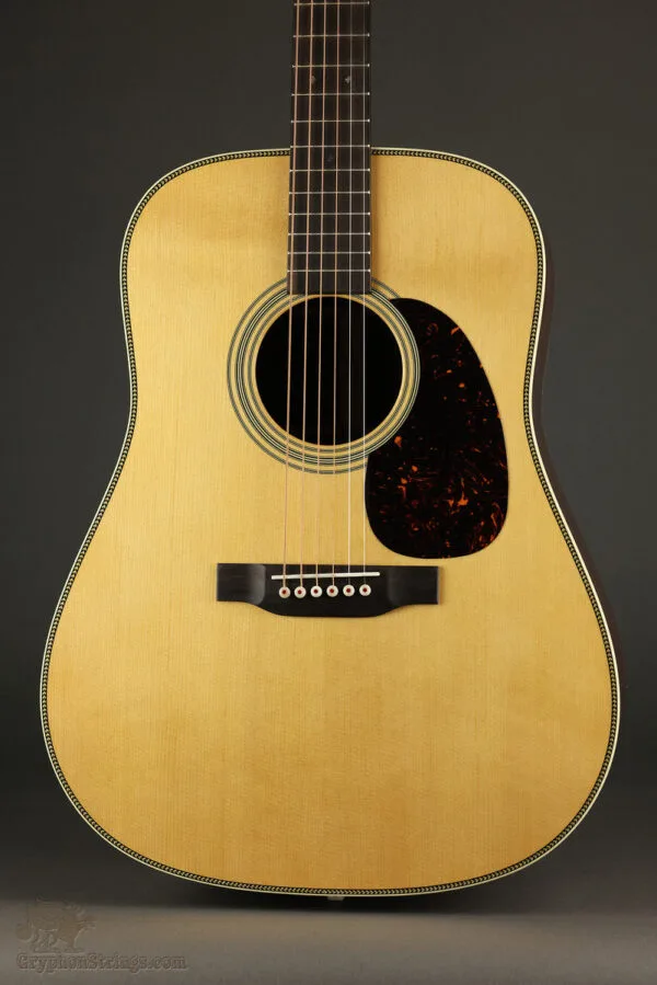 Martin HD-28 (2025) Steel String Acoustic Guitar – New