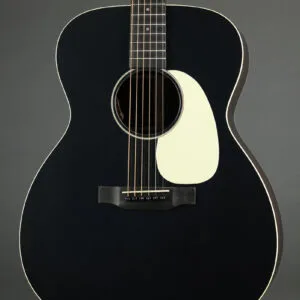 Martin J-16E Black Smoke – New