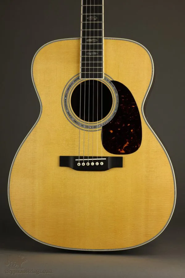Martin J-40 Steel String Acoustic Guitar – New