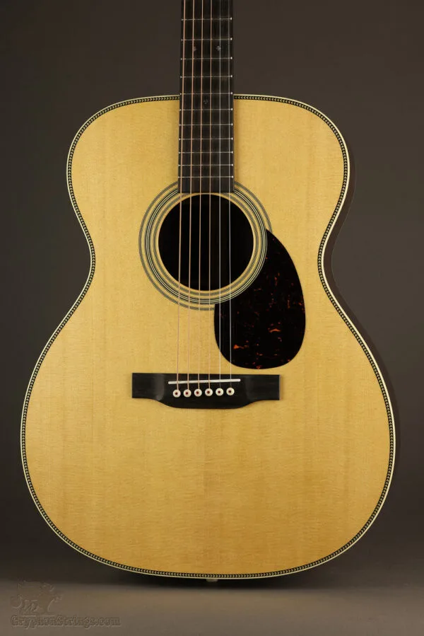 Martin OM-28 (2025) Steel String Acoustic Guitar – New