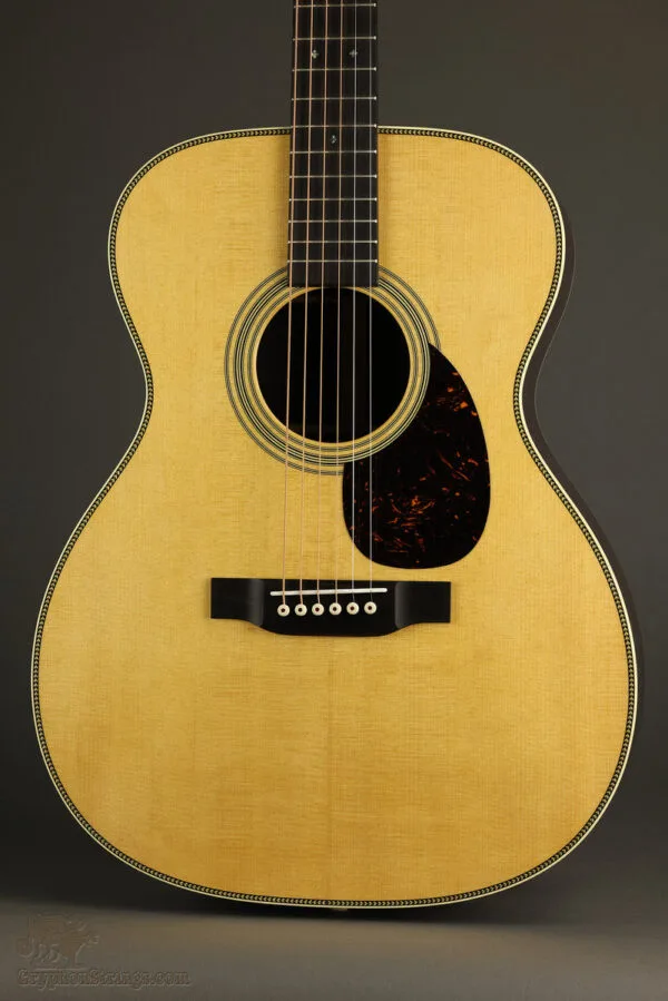 Martin OM-28 Acoustic Guitar – New
