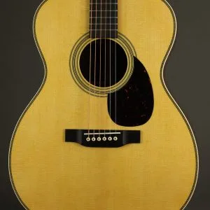 Martin OM-28 Acoustic Guitar – New