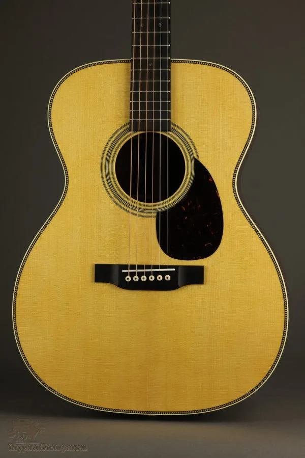 Martin OM-28 Acoustic Guitar – New