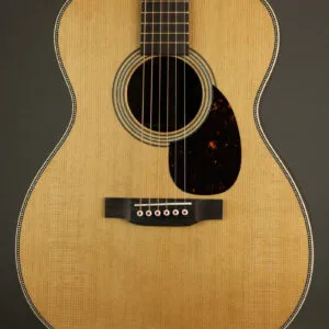 Martin OM-28 Modern Deluxe Acoustic Guitar – New