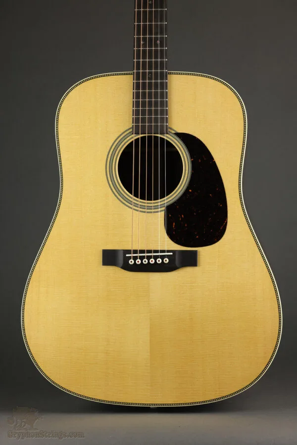 Martin Super HD-28 Steel String Acoustic Guitar – New