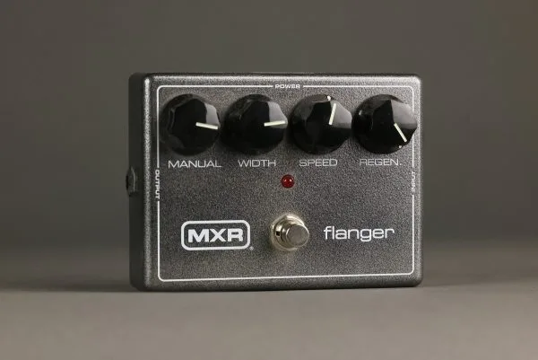 MXR M117R Flanger – New