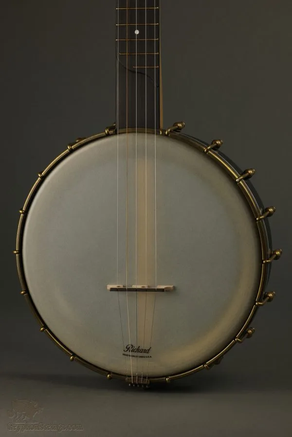 Rickard Maple Ridge Banjo with Deluxe Hardshell Case, 11″ New