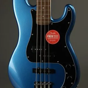 Squier Affinity Series™ Precision Bass® PJ, Laurel Fingerboard, Black Pickguard, Lake Placid Blue New