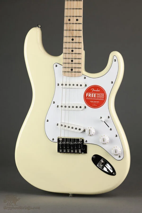 Squier Affinity Series™ Stratocaster®, Maple Fingerboard, White Pickguard, Olympic White – New